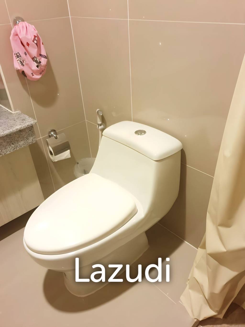 A.D RESORT CONDO : Spacious Condo near the Beach