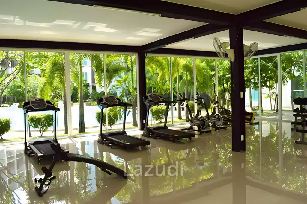 A.D RESORT CONDO : Spacious Condo near the Beach