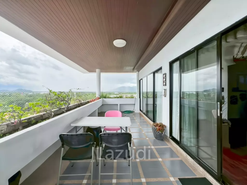 Stunning Ocean View 2-Bed Condo 144 Sqm in Regent Villa Condo