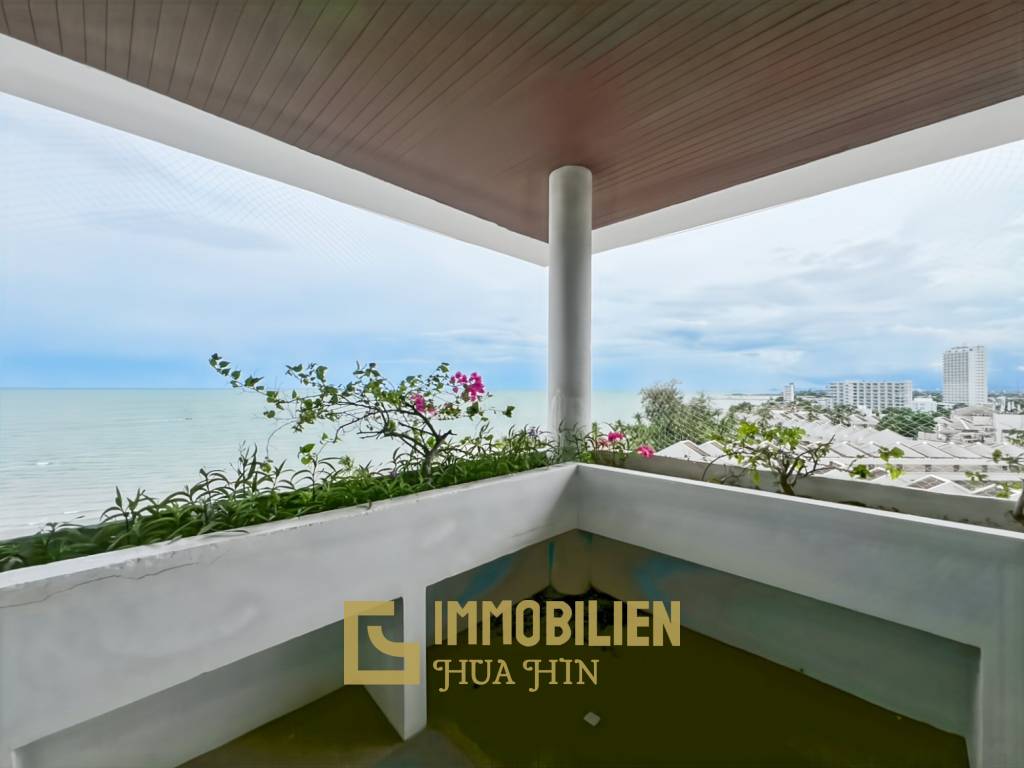 คอนโดติดทะเล 2 ห้องนอนที่ Regent Villa Condo ชะอำ