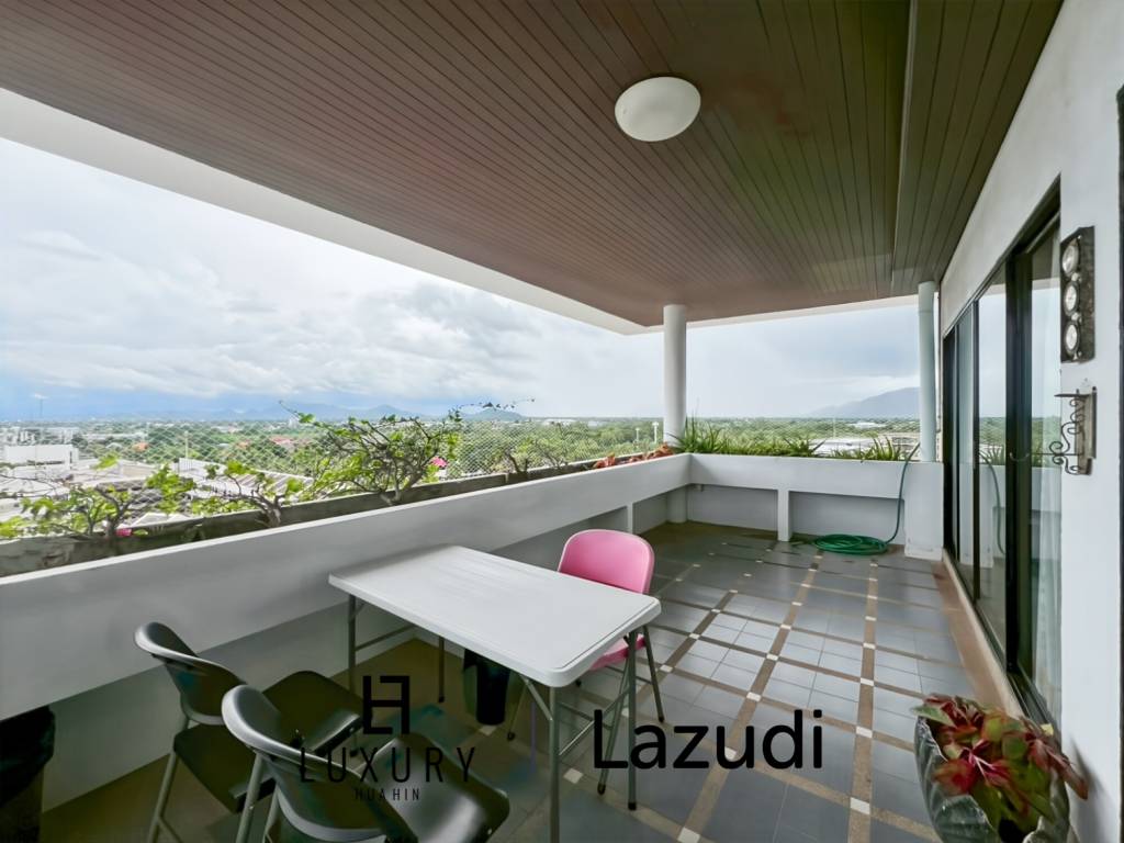Stunning Ocean View 2-Bed Condo 144 Sqm in Regent Villa Condo