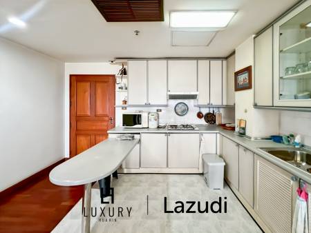 Stunning Ocean View 2-Bed Condo 144 Sqm in Regent Villa Condo