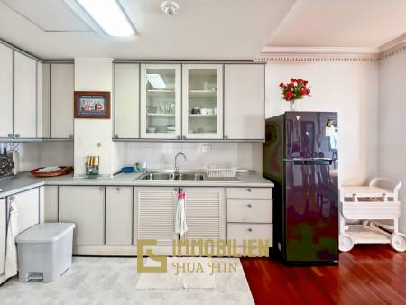 คอนโดติดทะเล 2 ห้องนอนที่ Regent Villa Condo ชะอำ