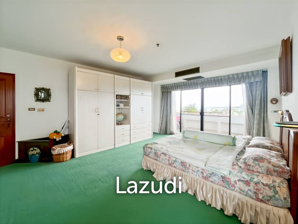 Stunning Ocean View 2-Bed Condo 144 Sqm in Regent Villa Condo