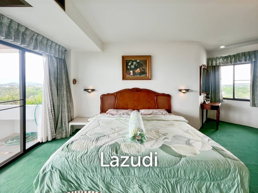Stunning Ocean View 2-Bed Condo 144 Sqm in Regent Villa Condo