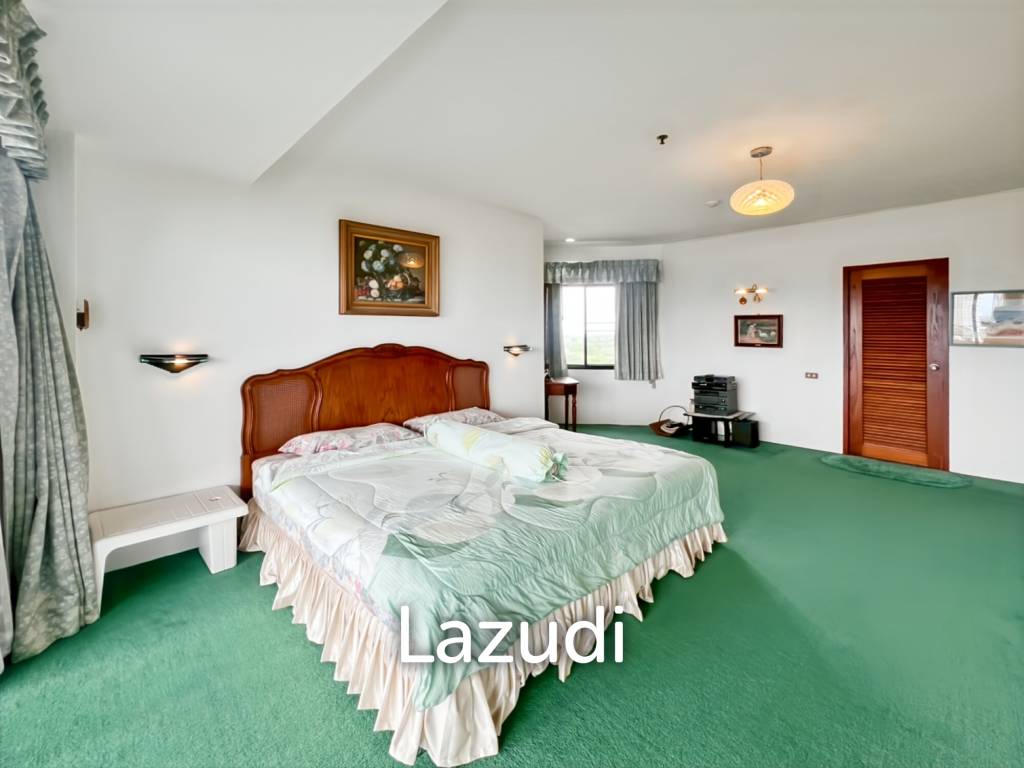 Stunning Ocean View 2-Bed Condo 144 Sqm in Regent Villa Condo