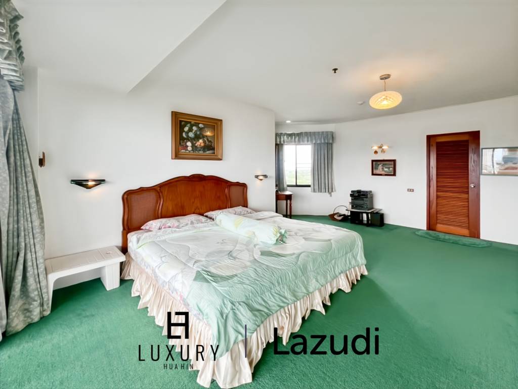 Stunning Ocean View 2-Bed Condo 144 Sqm in Regent Villa Condo