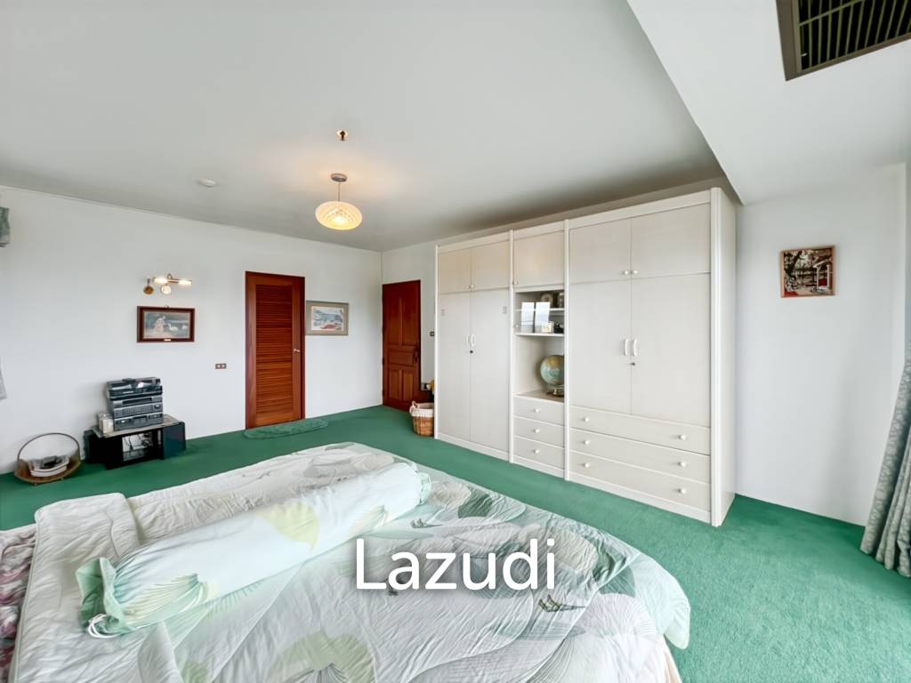 Stunning Ocean View 2-Bed Condo 144 Sqm in Regent Villa Condo