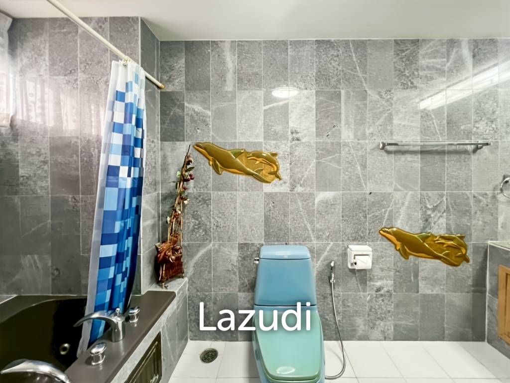 Stunning Ocean View 2-Bed Condo 144 Sqm in Regent Villa Condo