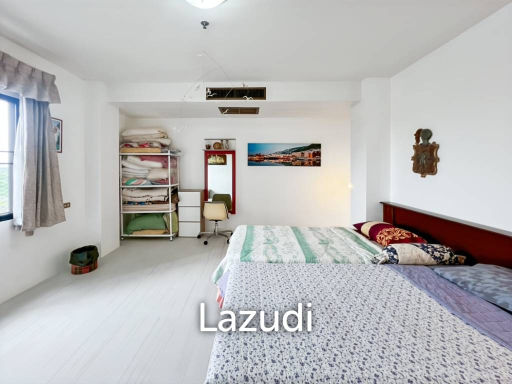 Stunning Ocean View 2-Bed Condo 144 Sqm in Regent Villa Condo