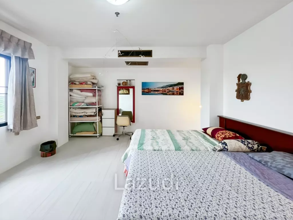 Stunning Ocean View 2-Bed Condo 144 Sqm in Regent Villa Condo