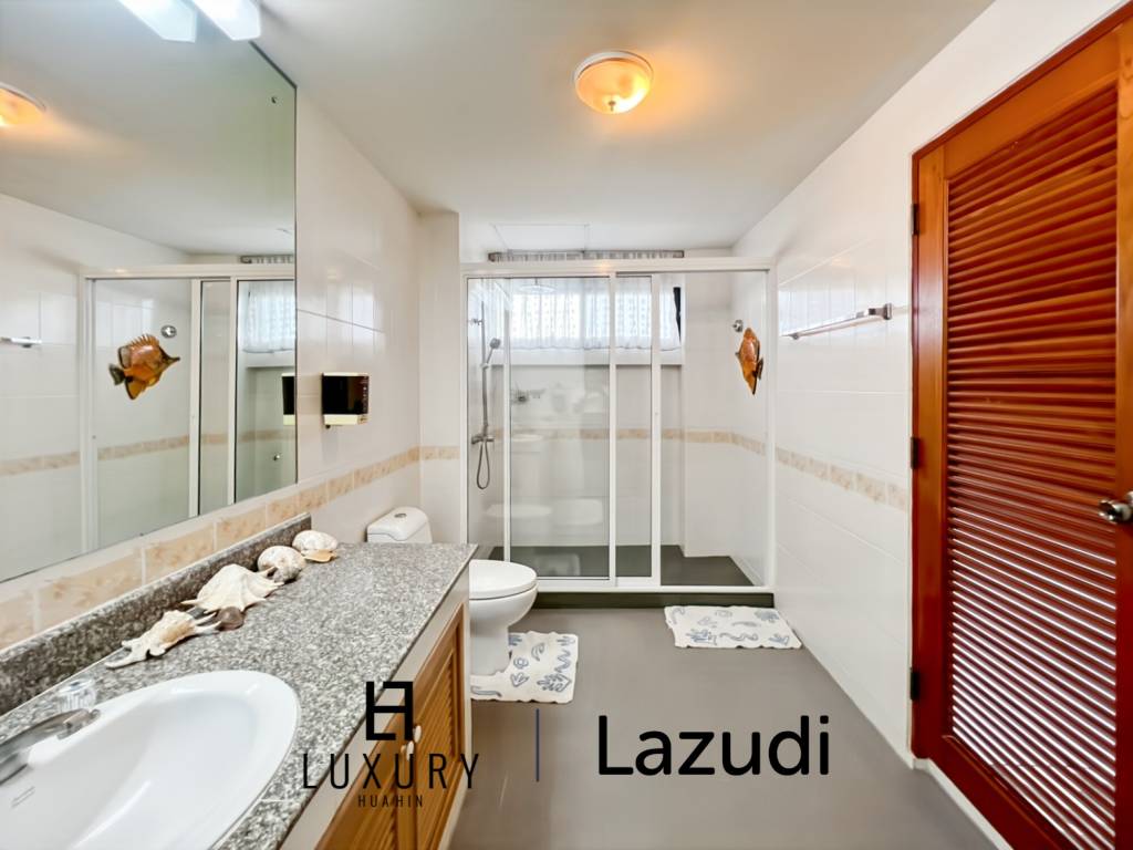 Stunning Ocean View 2-Bed Condo 144 Sqm in Regent Villa Condo