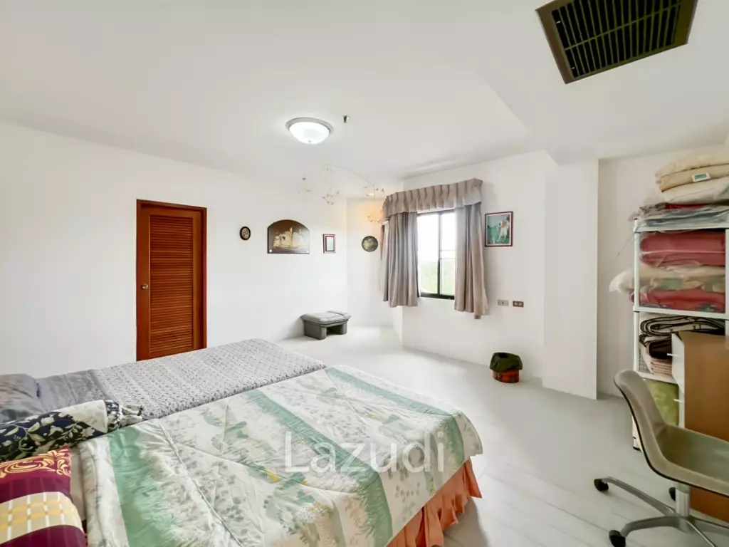 Stunning Ocean View 2-Bed Condo 144 Sqm in Regent Villa Condo