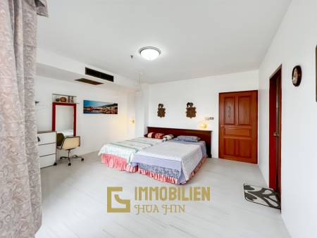 คอนโดติดทะเล 2 ห้องนอนที่ Regent Villa Condo ชะอำ