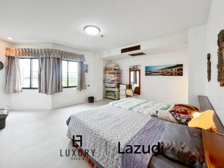 Stunning Ocean View 2-Bed Condo 144 Sqm in Regent Villa Condo