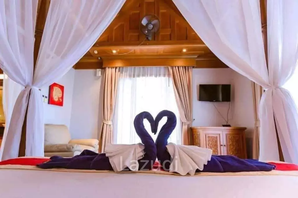 Spacious 4-Bedroom Villa with Private Jacuzzi for Sale in Patong
