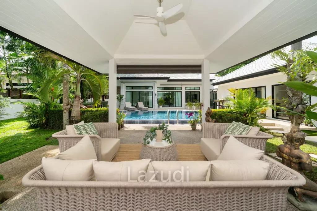 Pet-Friendly 5-Bedroom Villa with Private Garden near Layan Beach