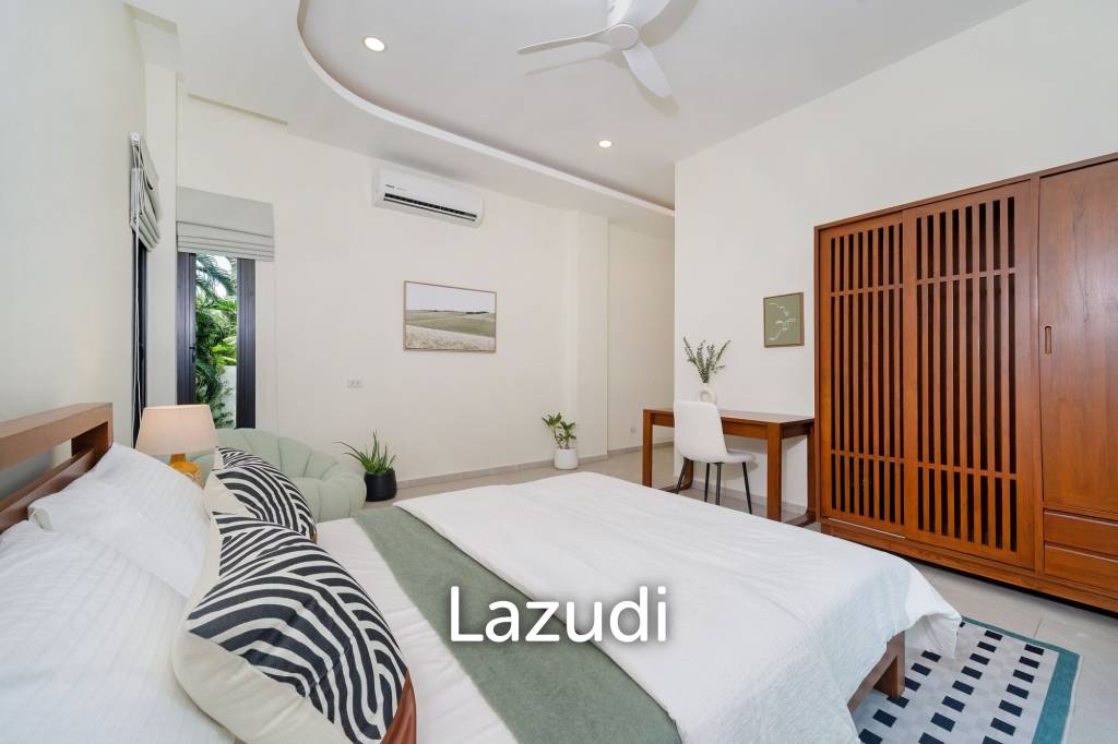 Pet-Friendly 5-Bedroom Villa with Private Garden near Layan Beach