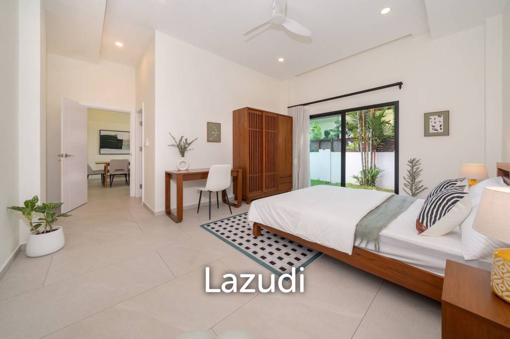 Pet-Friendly 5-Bedroom Villa with Private Garden near Layan Beach