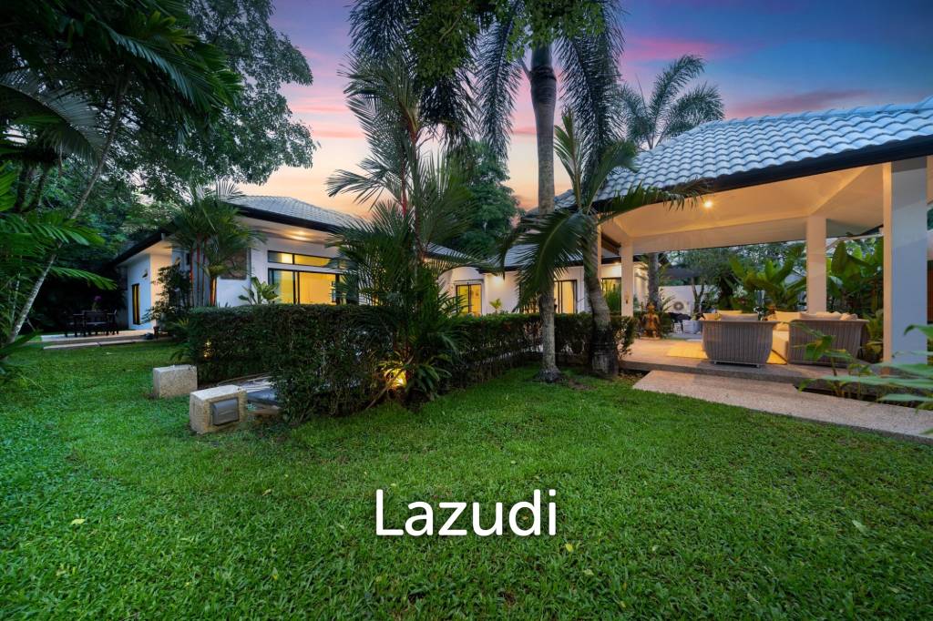 Pet-Friendly 5-Bedroom Villa with Private Garden near Layan Beach