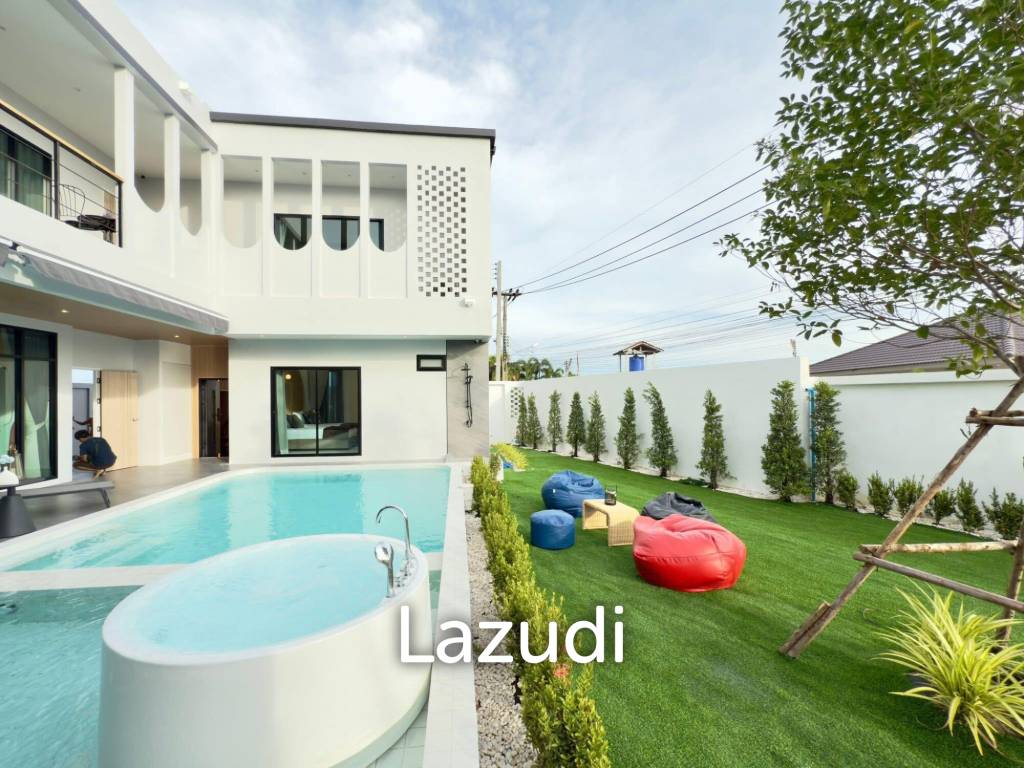 5 Beds 5 Baths 378 SQ.M. Villa In Huai Yai