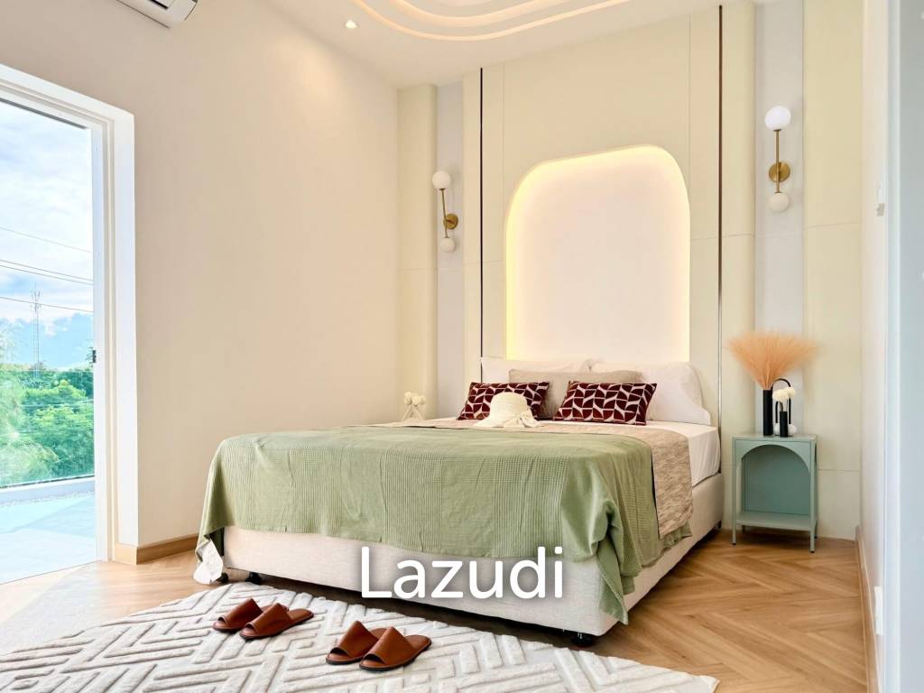 5 Beds 5 Baths 378 SQ.M. Villa In Huai Yai