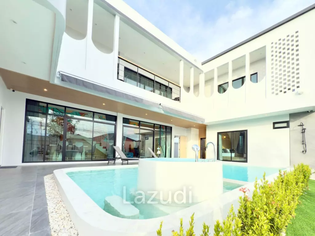 5 Beds 5 Baths 378 SQ.M. Villa In Huai Yai
