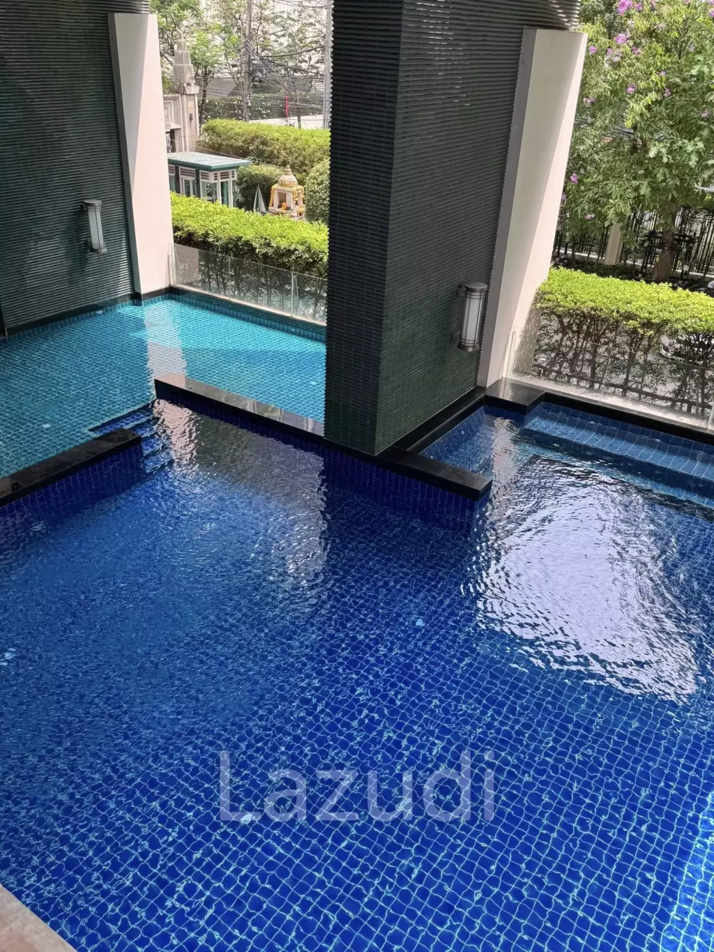 1 Bed 1 Bath 56 SQ.M The Address Chidlom
