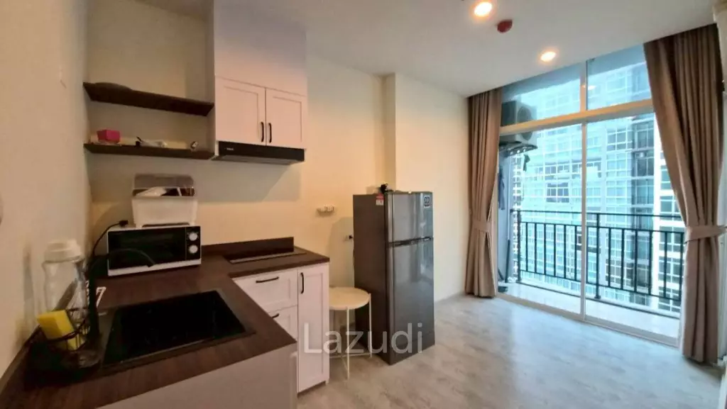 1 Bed 1 Bath 24 SQ.M. The Twin Tower Jomtien