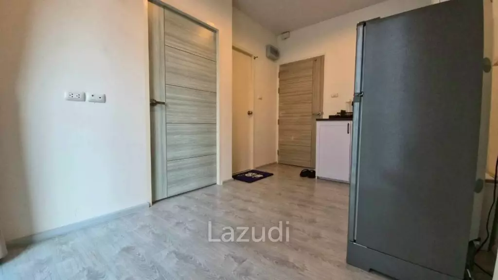 1 Bed 1 Bath 24 SQ.M. The Twin Tower Jomtien