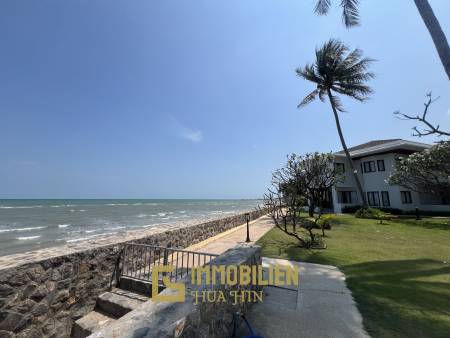 คอนโดริมทะเลขนาดใหญ่ 4 ห้องนอน พื้นที่ 432 ตร.ม. สุดเอ็กซ์คลูซีฟ