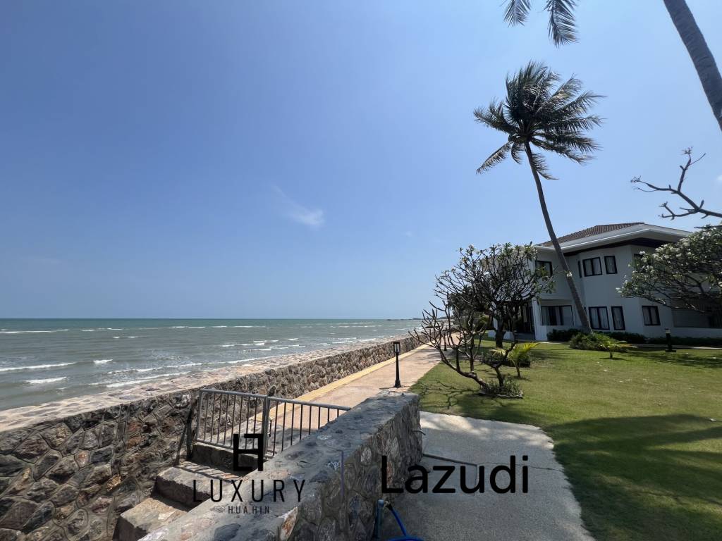 Altra Exclusive: Spacious 4-Bedroom Beachfront Condo - 432 sqm