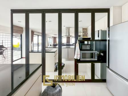 คอนโดริมทะเลขนาดใหญ่ 4 ห้องนอน พื้นที่ 432 ตร.ม. สุดเอ็กซ์คลูซีฟ