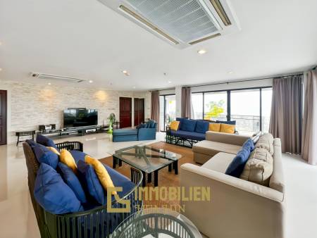 คอนโดริมทะเลขนาดใหญ่ 4 ห้องนอน พื้นที่ 432 ตร.ม. สุดเอ็กซ์คลูซีฟ