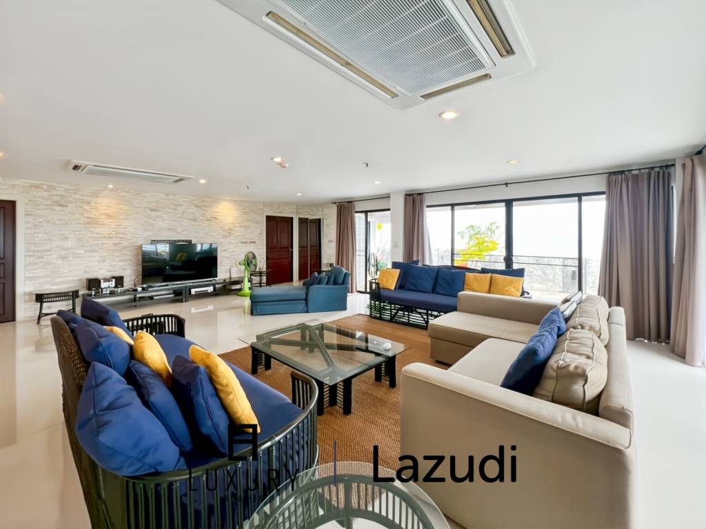 Altra Exclusive: Spacious 4-Bedroom Beachfront Condo - 432 sqm