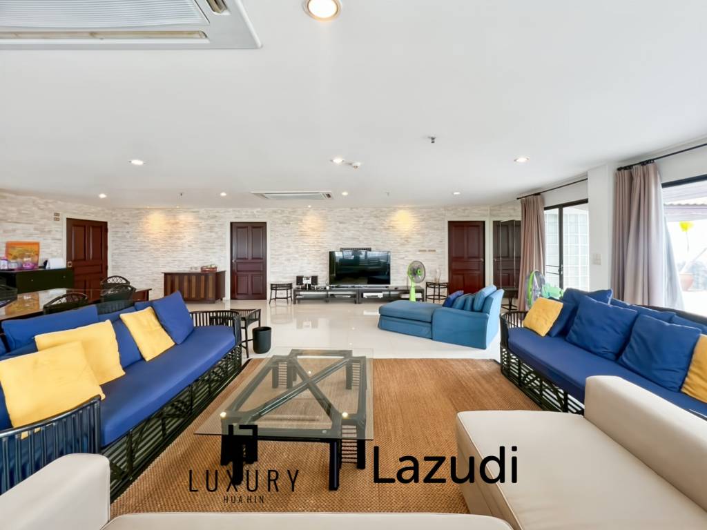 Altra Exclusive: Spacious 4-Bedroom Beachfront Condo - 432 sqm
