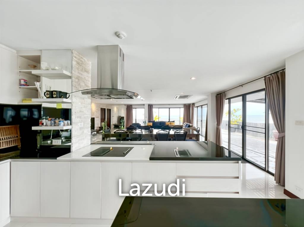 Super Exclusive: Spacious 4-Bedroom Beachfront Condo - 432 sqm