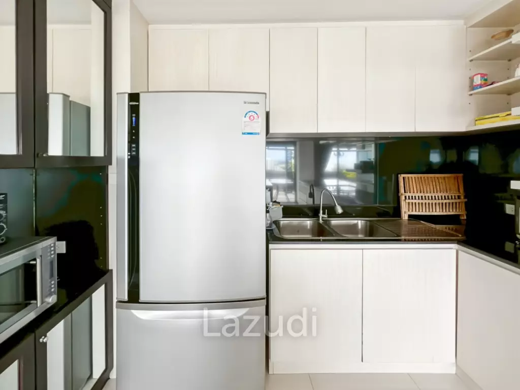 Super Exclusive: Spacious 4-Bedroom Beachfront Condo - 432 sqm