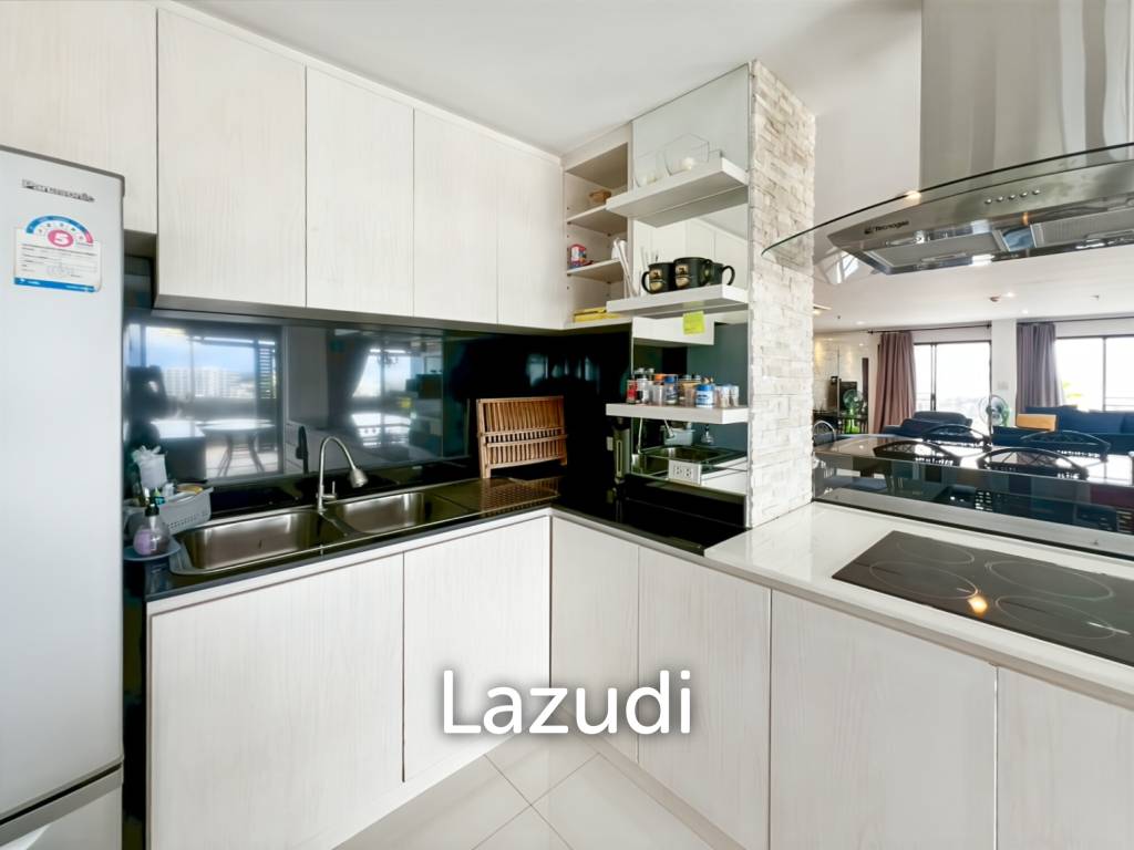 Super Exclusive: Spacious 4-Bedroom Beachfront Condo - 432 sqm