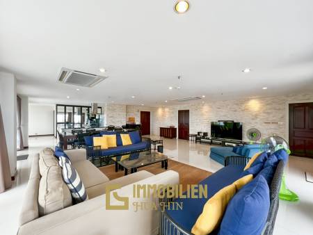 คอนโดริมทะเลขนาดใหญ่ 4 ห้องนอน พื้นที่ 432 ตร.ม. สุดเอ็กซ์คลูซีฟ