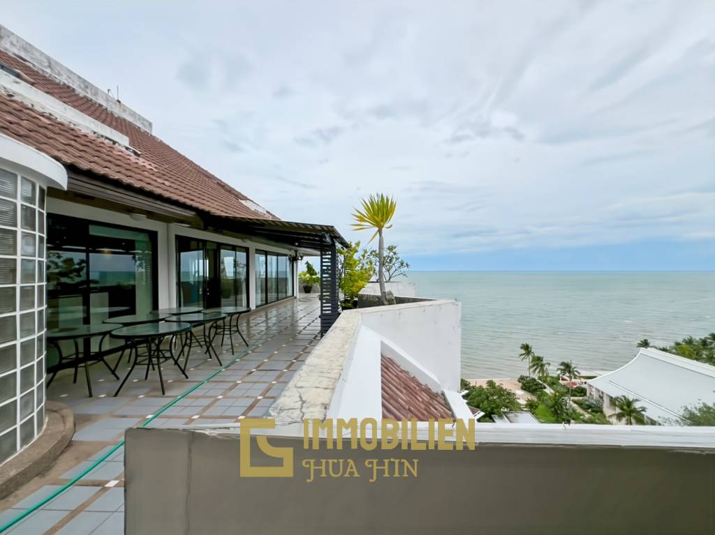 คอนโดริมทะเลขนาดใหญ่ 4 ห้องนอน พื้นที่ 432 ตร.ม. สุดเอ็กซ์คลูซีฟ