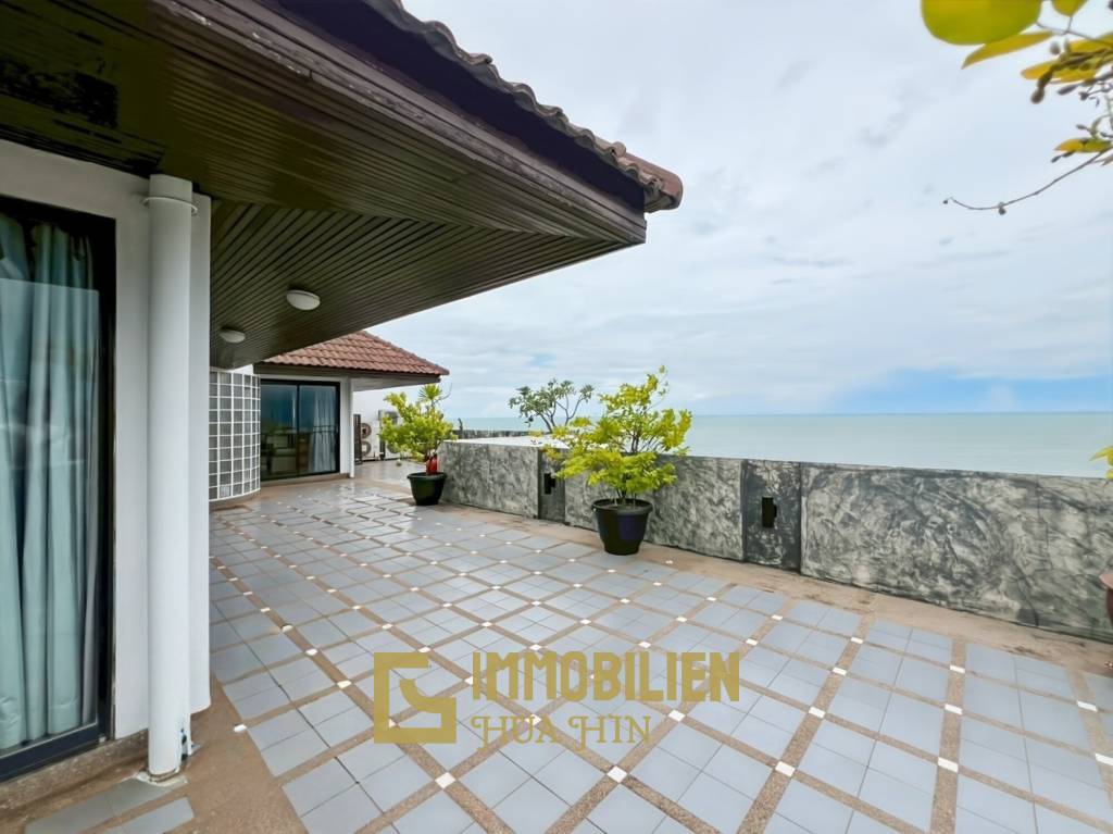 คอนโดริมทะเลขนาดใหญ่ 4 ห้องนอน พื้นที่ 432 ตร.ม. สุดเอ็กซ์คลูซีฟ