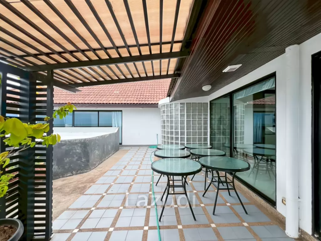 Super Exclusive: Spacious 4-Bedroom Beachfront Condo - 432 sqm
