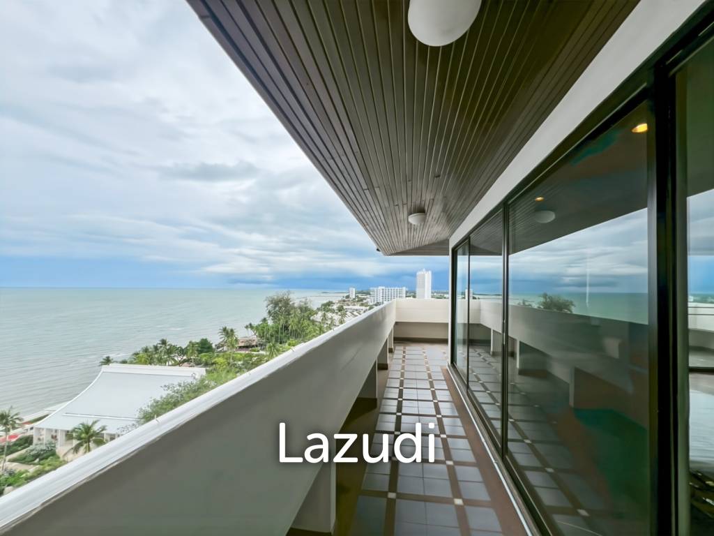 Super Exclusive: Spacious 4-Bedroom Beachfront Condo - 432 sqm