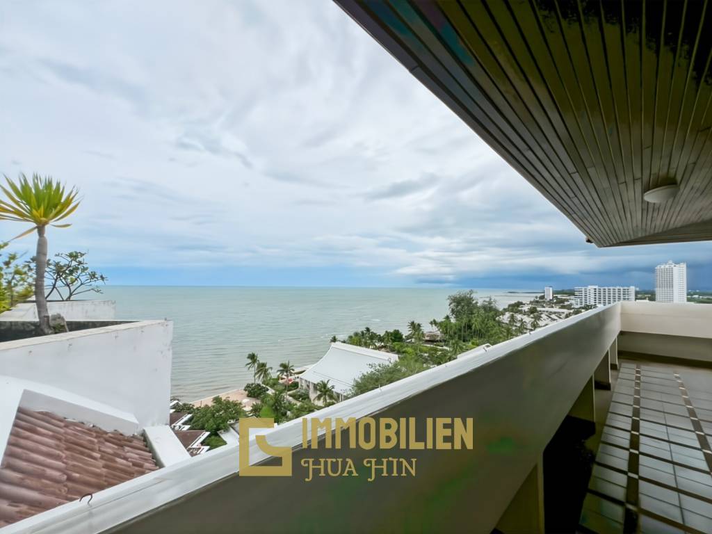 คอนโดริมทะเลขนาดใหญ่ 4 ห้องนอน พื้นที่ 432 ตร.ม. สุดเอ็กซ์คลูซีฟ