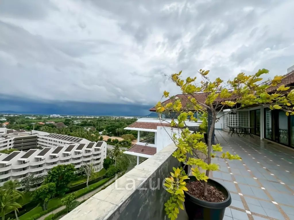 Super Exclusive: Spacious 4-Bedroom Beachfront Condo - 432 sqm