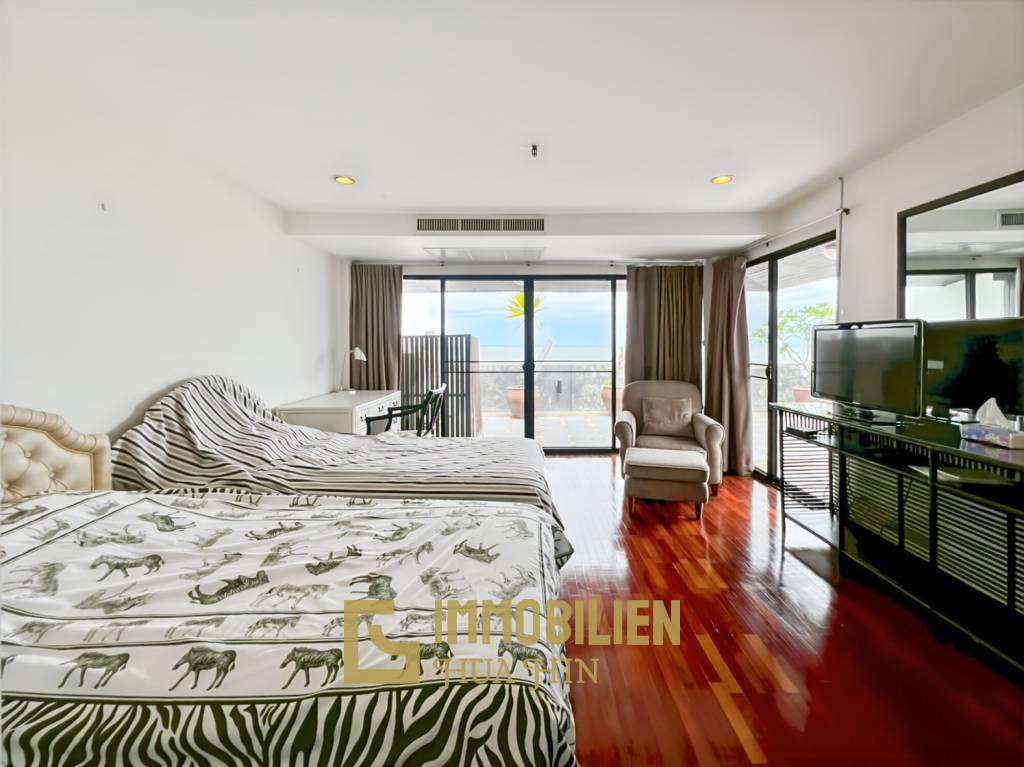 คอนโดริมทะเลขนาดใหญ่ 4 ห้องนอน พื้นที่ 432 ตร.ม. สุดเอ็กซ์คลูซีฟ