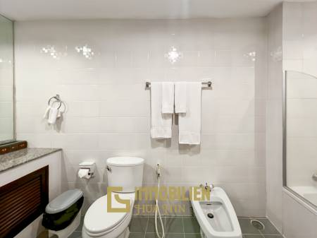 คอนโดริมทะเลขนาดใหญ่ 4 ห้องนอน พื้นที่ 432 ตร.ม. สุดเอ็กซ์คลูซีฟ