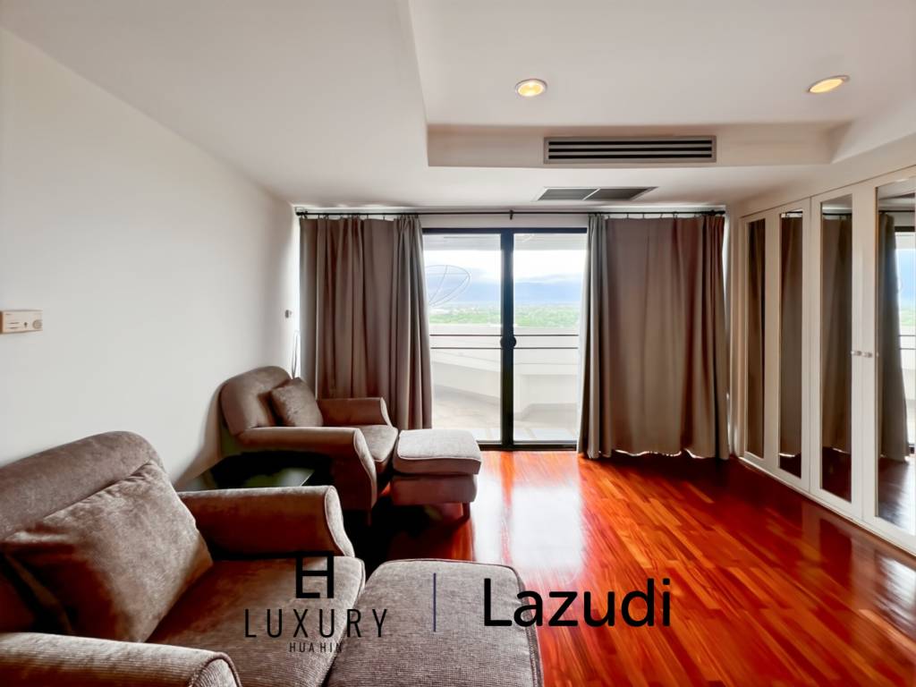 Altra Exclusive: Spacious 4-Bedroom Beachfront Condo - 432 sqm