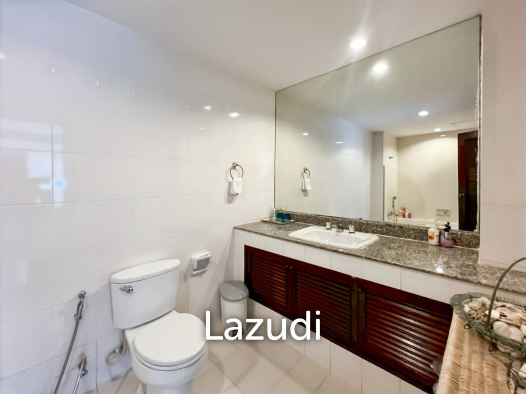 Super Exclusive: Spacious 4-Bedroom Beachfront Condo - 432 sqm